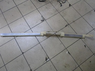 Накладка порога внутренняя MERCEDES-BENZ M-класс W163 рестайлинг (2001 - 2005) — Разборка Мерседес