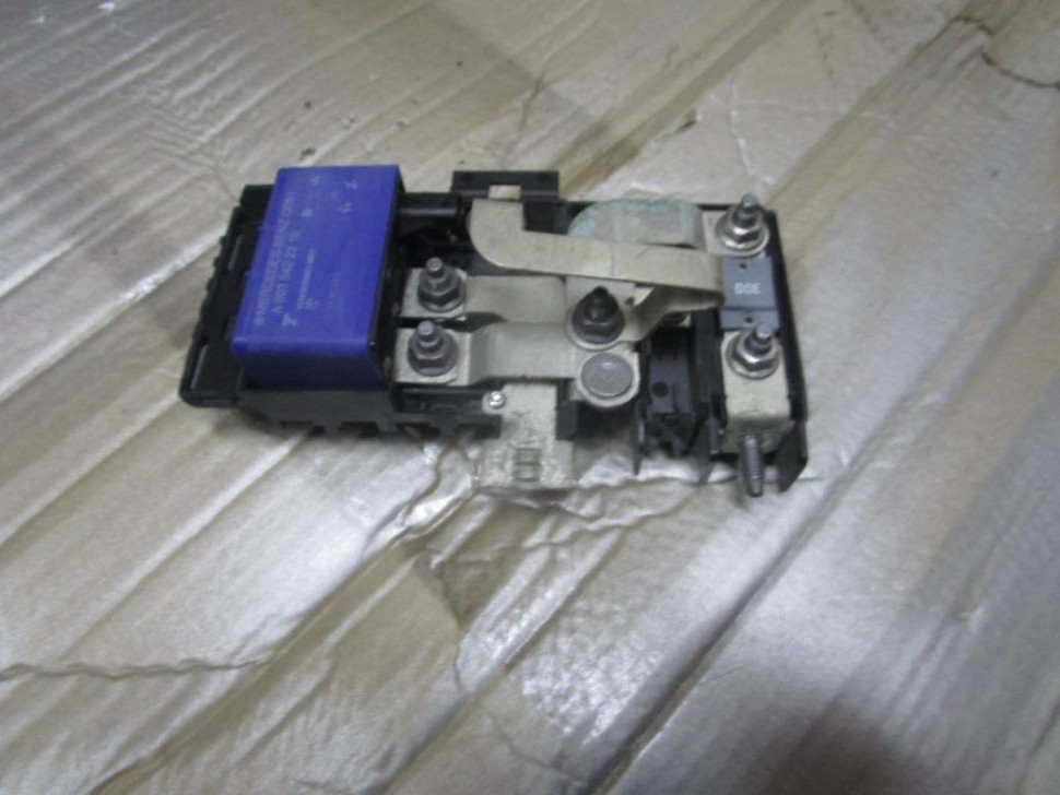 Блок предохранителей MERCEDES-BENZ CLA-класс C117/X117 (2013 - 2016) фото 1 — Разборка Мерседес