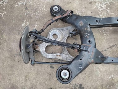 Подрамник задний MERCEDES-BENZ GLS-класс X166 (2015 - 2019) — Разборка Мерседес