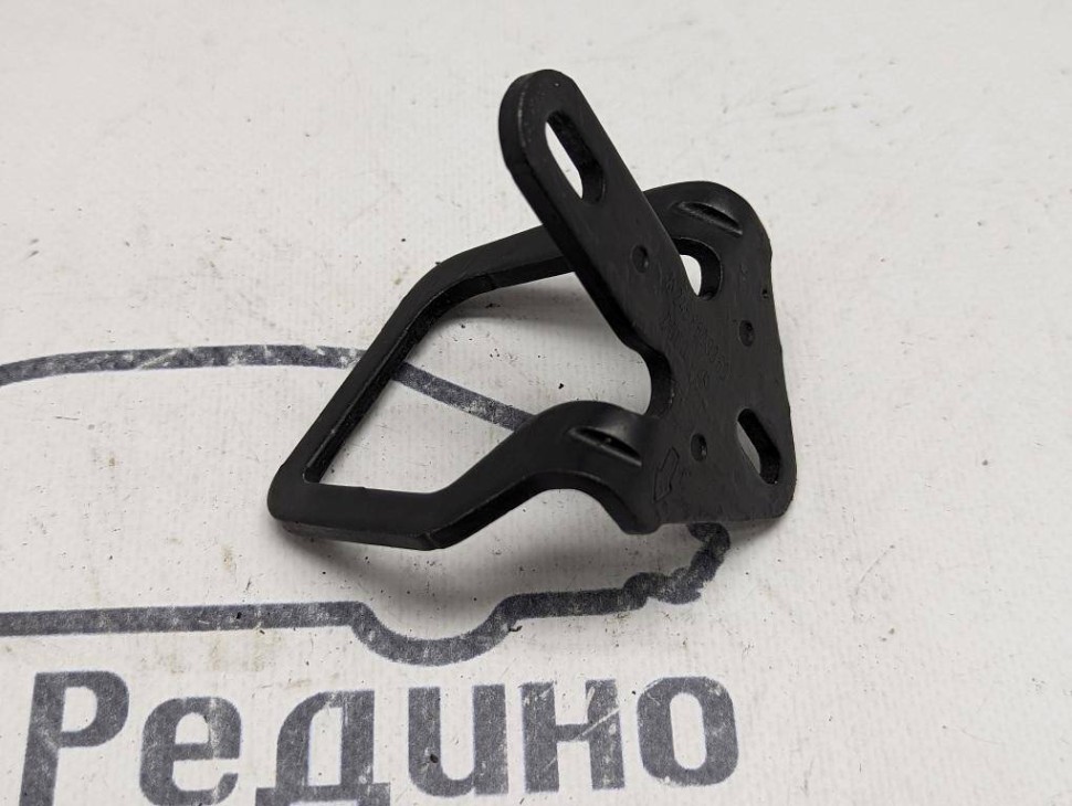 Ответная часть замка капота MERCEDES-BENZ A-класс W176 (2012 - 2015) фото 1 — Разборка Мерседес