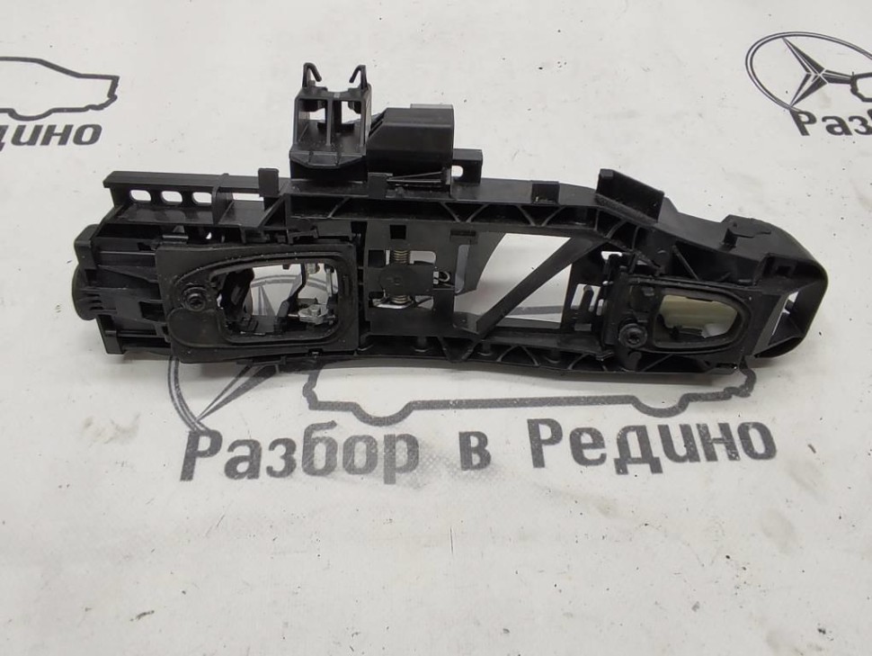 Ответная часть замка двери MERCEDES-BENZ GLE-класс Coupe C292 (2015 - 2019) фото 1 — Разборка Мерседес
