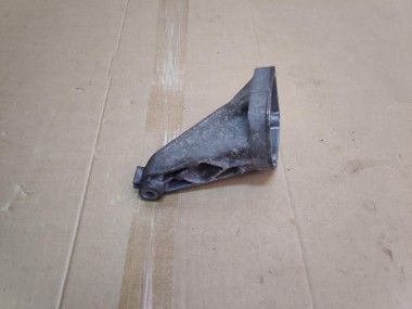 Лапа левая MERCEDES-BENZ C-класс W203/S203/CL203 (2000 - 2004) — Разборка Мерседес