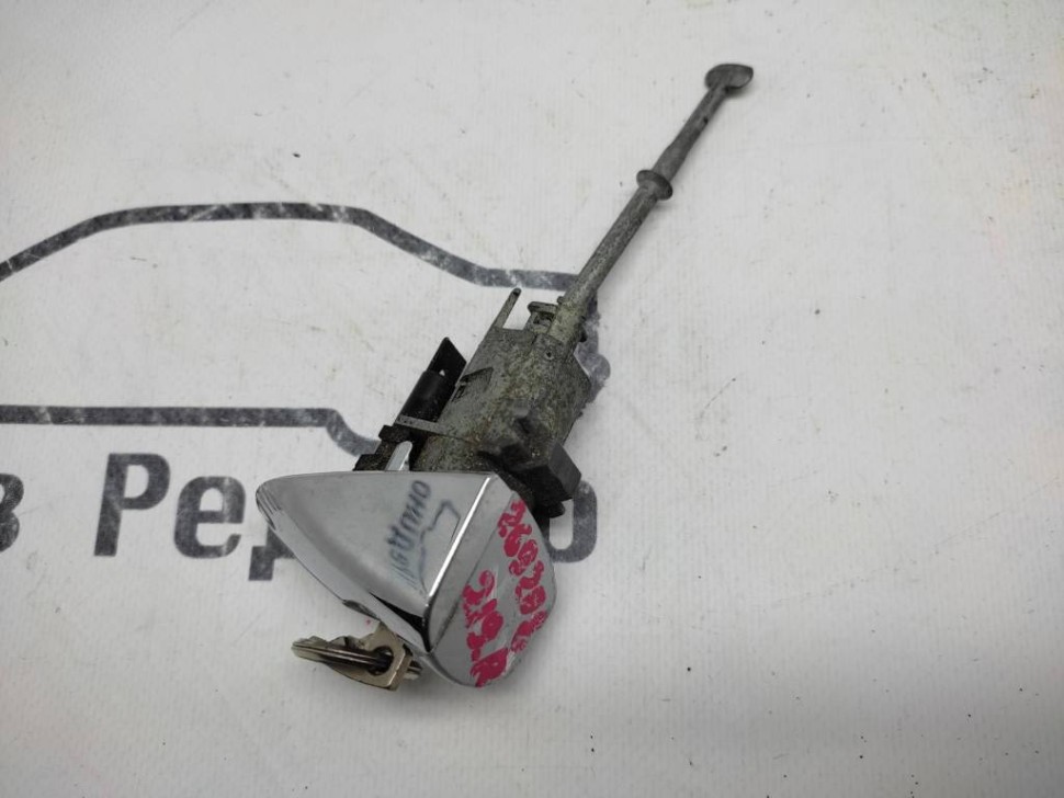 Личинки дверей MERCEDES-BENZ CLS-класс C219 (2004 - 2008) фото 1 — Разборка Мерседес