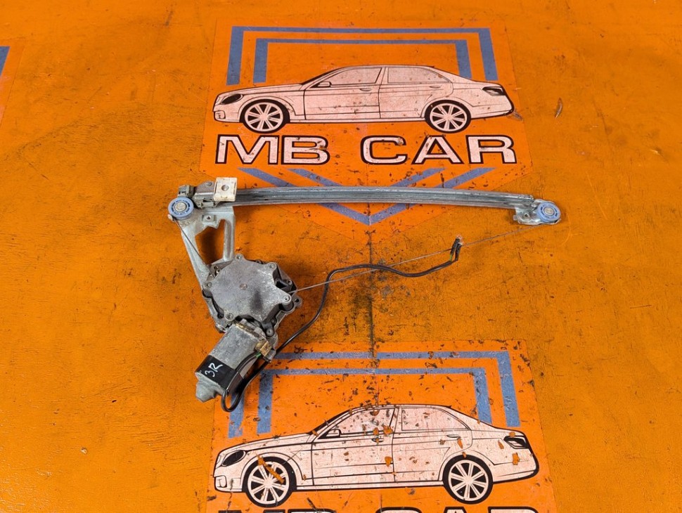 Стеклоподъемник задний правый MERCEDES-BENZ E-класс W124/S124/C124/A124 (1984 - 1997) E 300 CDI 3.0 AT (136 л.с.) фото 1 &mdash; Разборка Мерседес