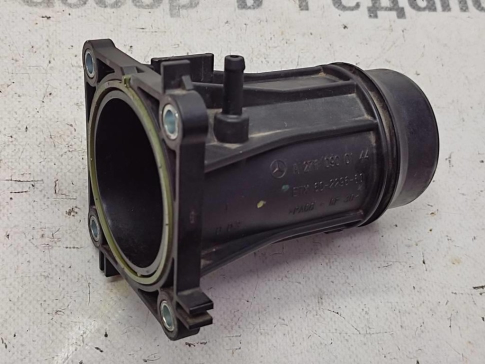 Фланец MERCEDES-BENZ C-класс W204/S204 (2006 - 2011) фото 1 — Разборка Мерседес