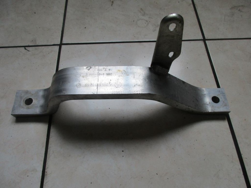 Усилитель пола MERCEDES-BENZ C-класс W205/S205/C205/A205 (2014 - 2018) фото 1 — Разборка Мерседес