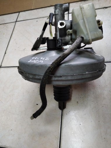 Вакуумный усилитель тормозов MERCEDES-BENZ CLK-класс C208/A208 (1997 - 2000) — Разборка Мерседес