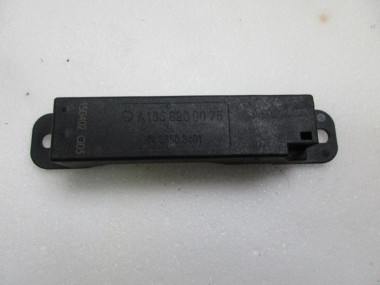 Антенна KEYLESS - GO MERCEDES-BENZ C-класс W205/S205/C205/A205 (2014 - 2018) — Разборка Мерседес