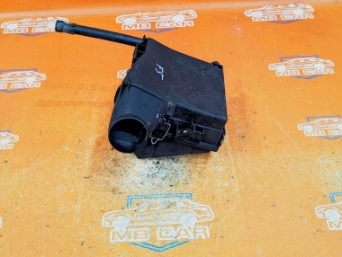 Корпус воздушного фильтра MERCEDES-BENZ E-класс W124/S124/C124/A124 (1984 - 1997) — Разборка Мерседес