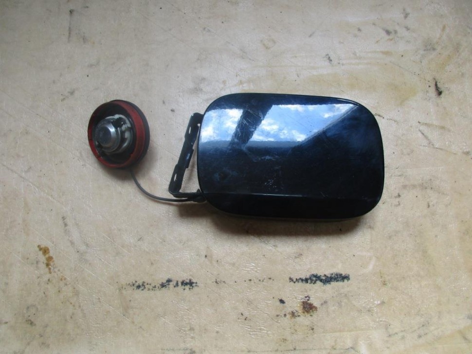 Лючок топливного бака MERCEDES-BENZ E-класс W211/S211 (2002 - 2006) фото 1 — Разборка Мерседес