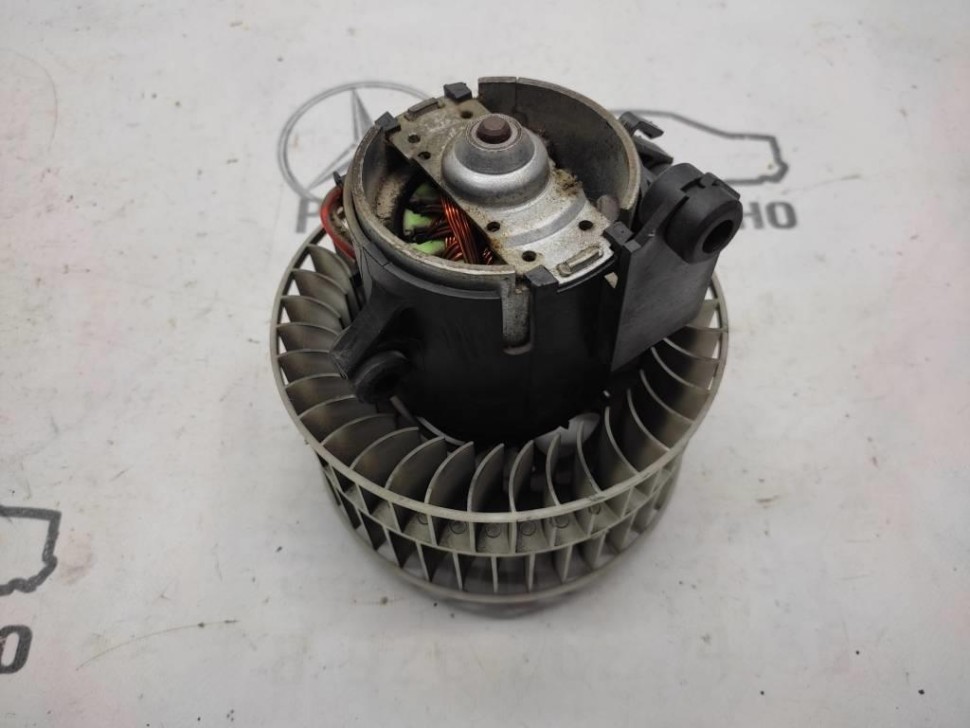 Моторчик печки MERCEDES-BENZ VANEO W414 (2001 - 2005) фото 1 — Разборка Мерседес