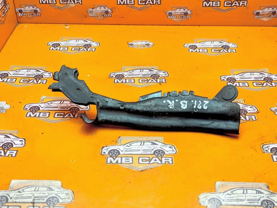 Уплотнитель моторного отсека MERCEDES-BENZ S-класс W221 (2005 - 2009) фото 1 &mdash; Разборка Мерседес