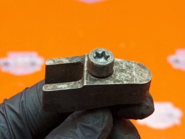 Кронштейн крепления форсунок MERCEDES-BENZ Sprinter W906 (2006 - 2019) &mdash; Разборка Мерседес