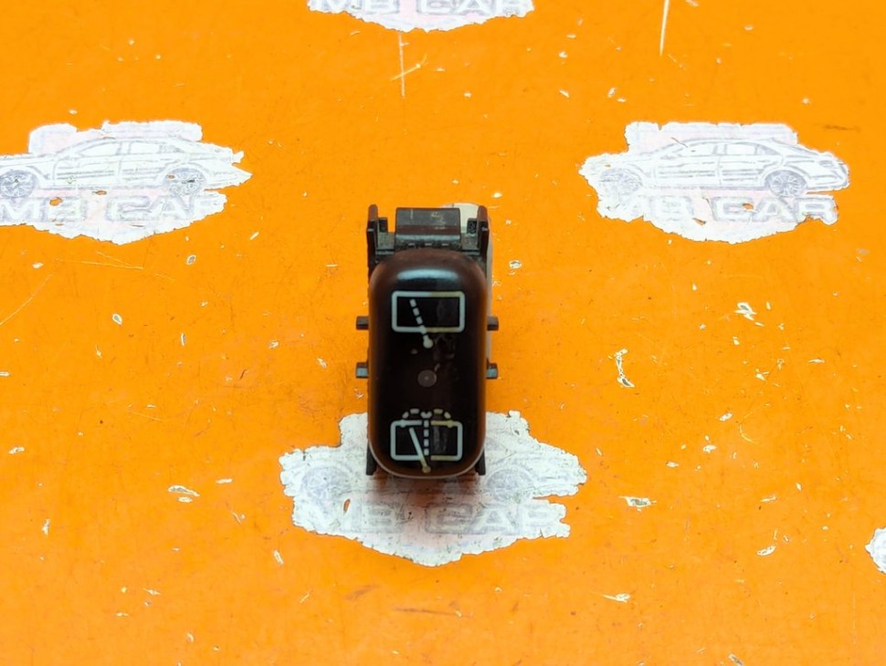 Кнопка MERCEDES-BENZ M-класс W163 рестайлинг (2001 - 2005) фото 1 &mdash; Разборка Мерседес