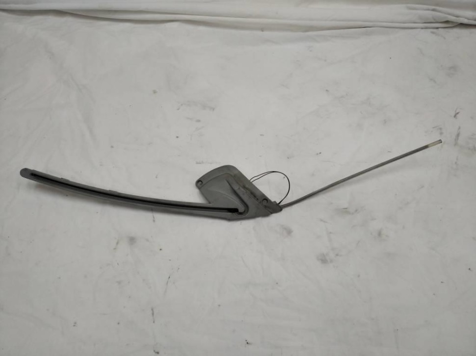 Направляющая шторки багажника MERCEDES-BENZ E-класс W211/S211 (2002 - 2006) фото 1 — Разборка Мерседес