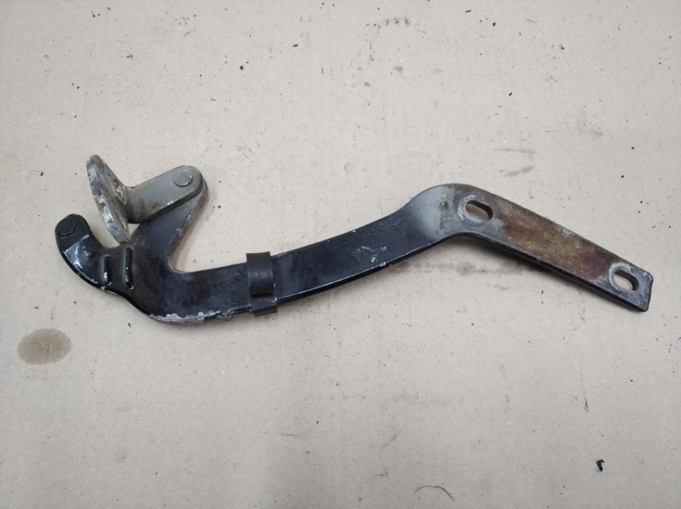 Петля крышки багажника MERCEDES-BENZ E-класс W210/S210 рестайлинг (1999 - 2003) фото 1 — Разборка Мерседес