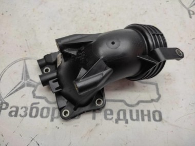 Патрубок впускного коллектора MERCEDES-BENZ E-класс W211/S211 (2002 - 2006) — Разборка Мерседес