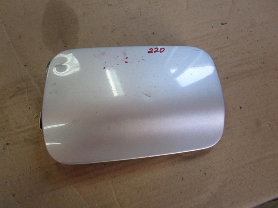 Лючок топливного бака MERCEDES-BENZ S-класс W220 (1998 - 2005) фото 1 &mdash; Разборка Мерседес