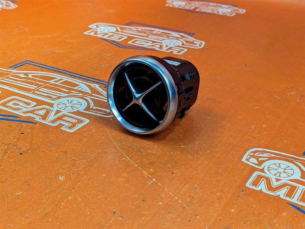 Воздуховод MERCEDES-BENZ SL-класс R231 рестайлинг (2016 - 2020) фото 1 — Разборка Мерседес