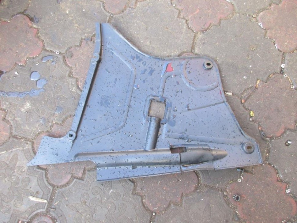 Накладка моторного отсека MERCEDES-BENZ S-класс W222/C217/A217 (2013 - 2017) фото 1 — Разборка Мерседес