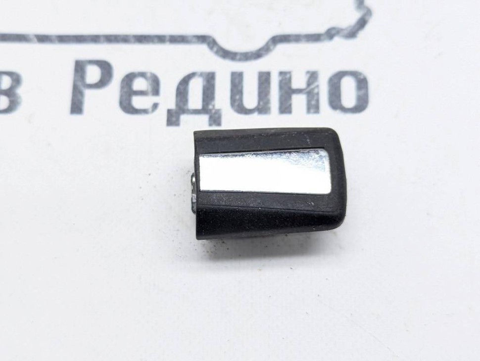 Крышка ручки двери MERCEDES-BENZ W124 W124/S124/C124/A124 (1984 - 1993) фото 1 — Разборка Мерседес