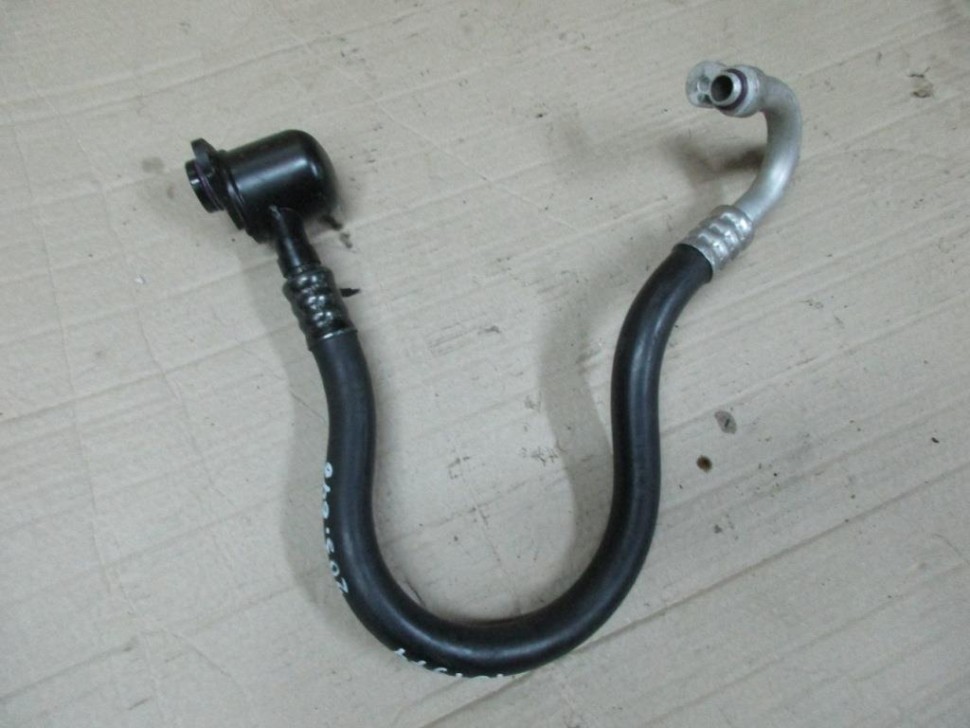 Трубка кондиционера MERCEDES-BENZ C-класс W203/S203/CL203 (2000 - 2004) фото 1 — Разборка Мерседес