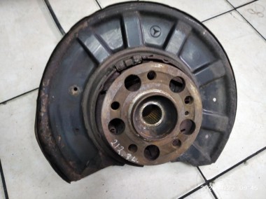 Кулак подвески задний левый MERCEDES-BENZ E-класс W212/S212/C207/A207 (2009 - 2013) — Разборка Мерседес