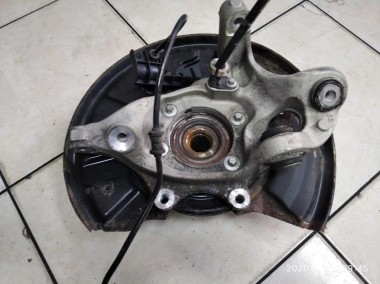 Кулак подвески задний левый MERCEDES-BENZ E-класс W212/S212/C207/A207 (2009 - 2013) — Разборка Мерседес