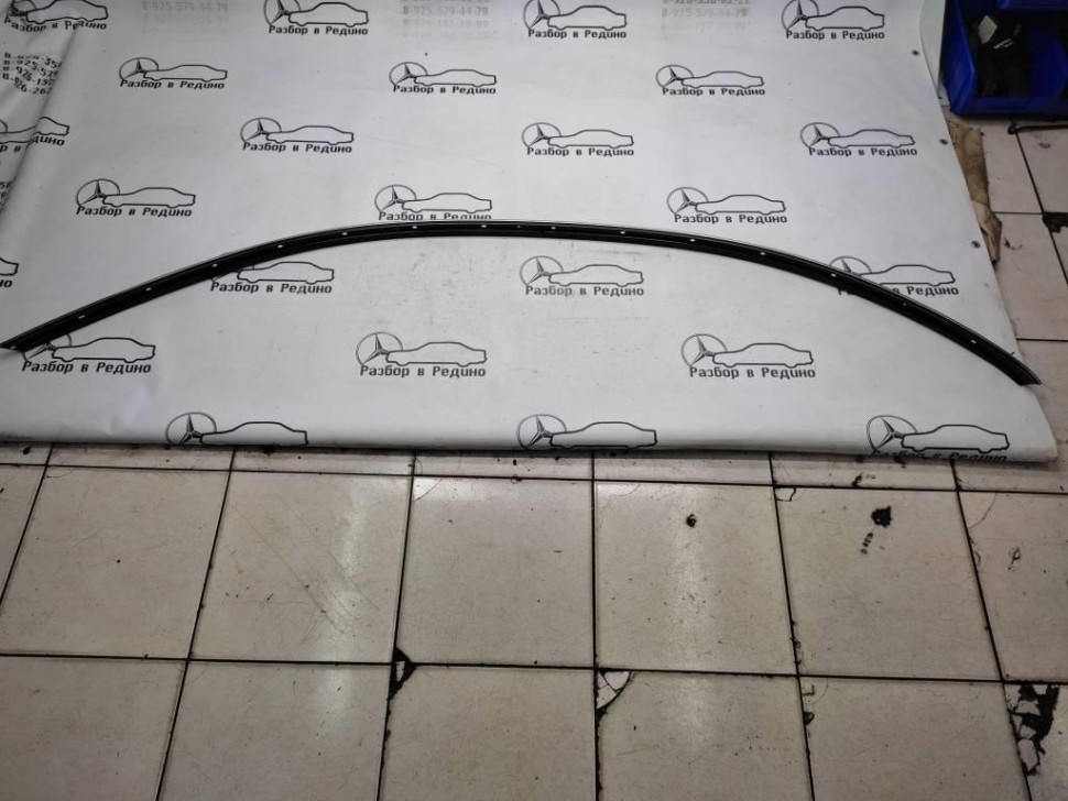 Молдинг крыши MERCEDES-BENZ CLK-класс C209/W209 рестайлинг (2005 - 2010) фото 1 — Разборка Мерседес