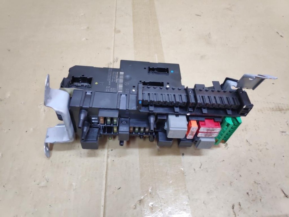 Блок SAM задний MERCEDES-BENZ E-класс W212/S212/C207/A207 (2009 - 2013) фото 1 — Разборка Мерседес