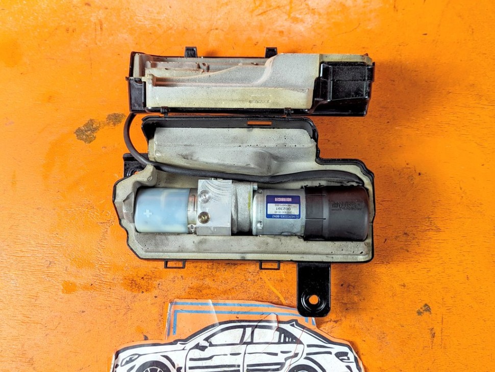 Насос крышки багажника MERCEDES-BENZ E-класс W211/S211 (2002 - 2006) фото 1 &mdash; Разборка Мерседес