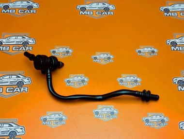 Трубка вентиляции картерных газов MERCEDES-BENZ C-класс W204/S204 (2006 - 2011) — Разборка Мерседес