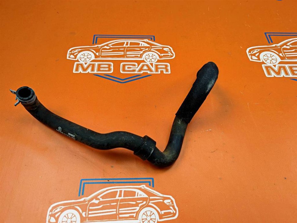 Патрубок ОЖ MERCEDES-BENZ A-класс W177 (2018 - 2023) фото 1 — Разборка Мерседес