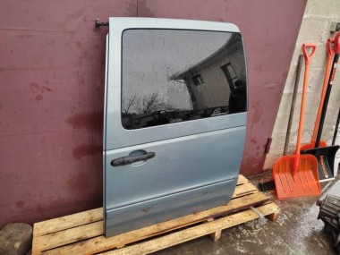 Дверь сдвижная MERCEDES-BENZ VANEO W414 (2001 - 2005) — Разборка Мерседес