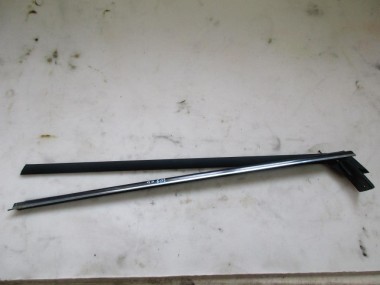 Молдинг стекла двери MERCEDES-BENZ CLK-класс C209/W209 рестайлинг (2005 - 2010) — Разборка Мерседес