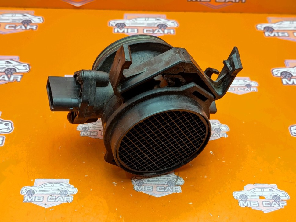 Расходомер MERCEDES-BENZ E-класс W211/S211 (2002 - 2006) фото 1 — Разборка Мерседес