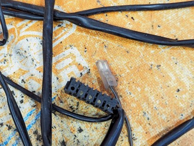 Проводка двери MERCEDES-BENZ E-класс W124/S124/C124/A124 (1984 - 1997) — Разборка Мерседес