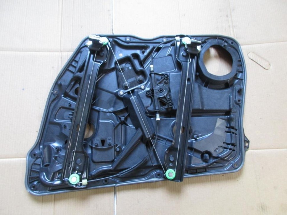 Стеклоподъемник передний левый MERCEDES-BENZ GL-класс X166 (2012 - 2016) фото 1 — Разборка Мерседес