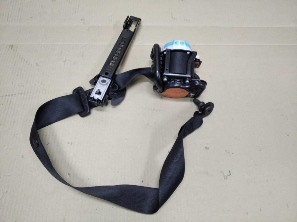 Ремень безопасности передний левый MERCEDES-BENZ B-класс W246 рестайлинг (2014 - 2018) фото 1 — Разборка Мерседес