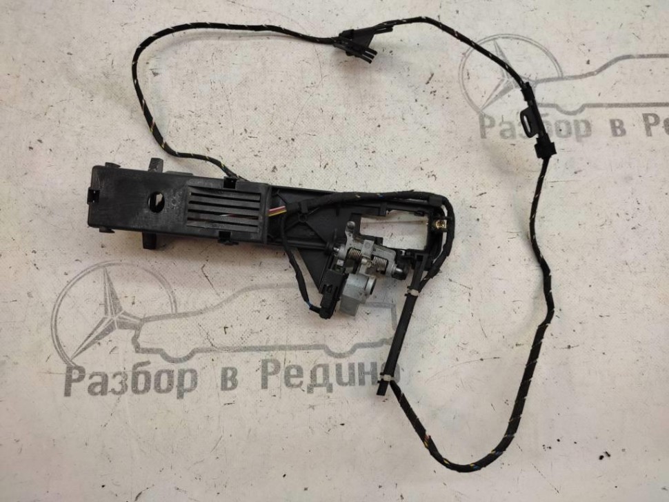 Ответная часть замка двери MERCEDES-BENZ SL-класс R230 (2001 - 2006) фото 1 — Разборка Мерседес