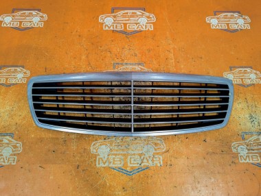 Решетка радиатора MERCEDES-BENZ E-класс W211/S211 (2002 - 2006) — Разборка Мерседес