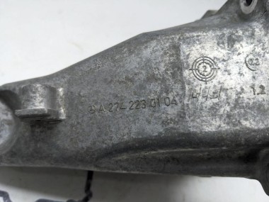 Лапа левая MERCEDES-BENZ C-класс W204/S204 (2006 - 2011) — Разборка Мерседес