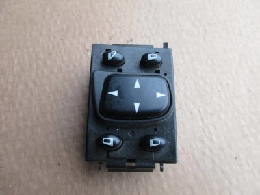 Кнопка регулировки зеркал MERCEDES-BENZ S-класс W220 (1998 - 2005) — Разборка Мерседес