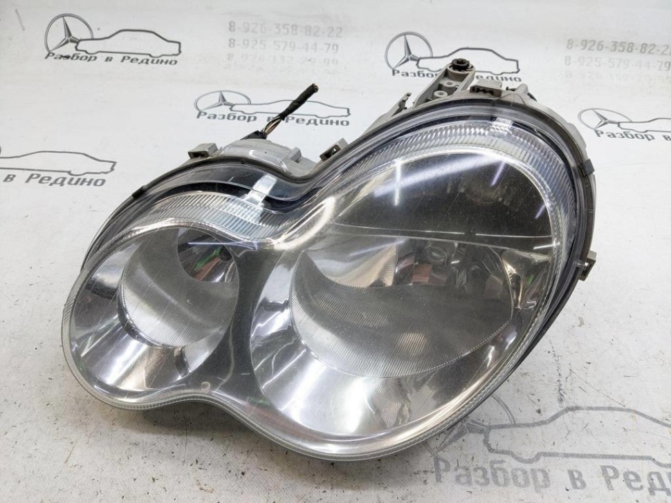 Фара левая MERCEDES-BENZ C-класс W203/S203/CL203 рестайлинг (2004 - 2008) фото 1 — Разборка Мерседес