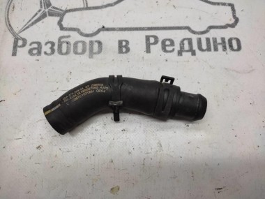 Патрубок ОЖ MERCEDES-BENZ CLA-класс C117/X117 (2013 - 2016) — Разборка Мерседес