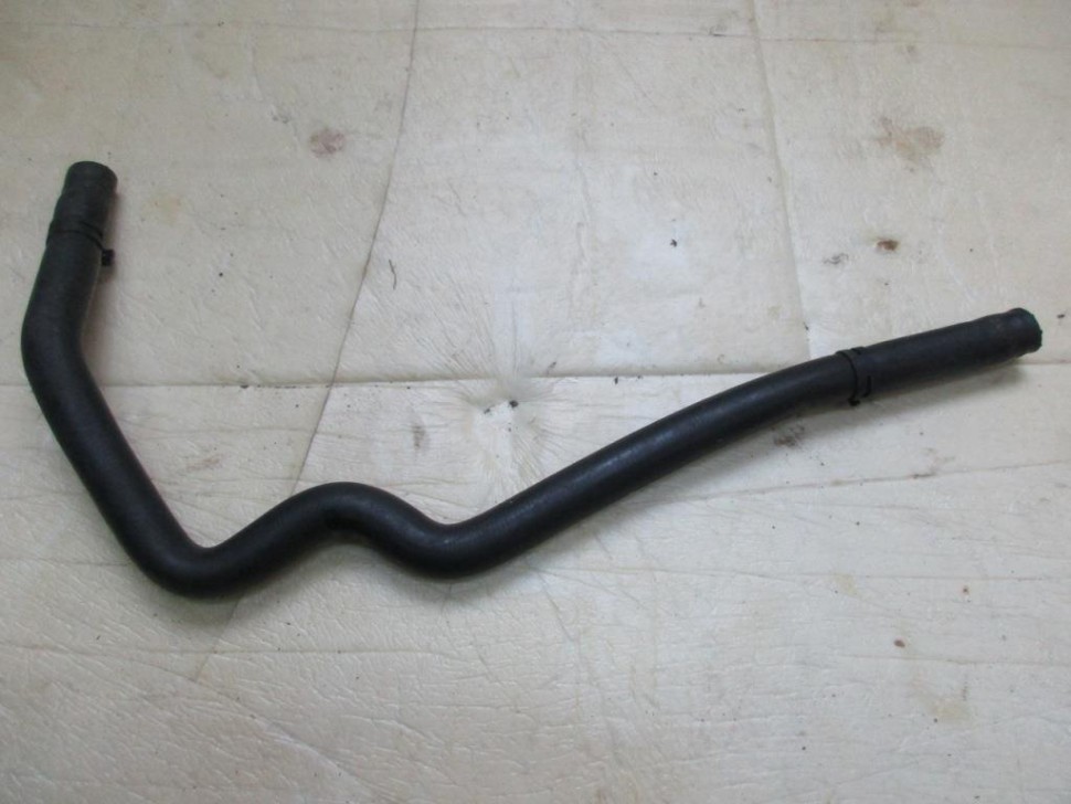 Патрубок ОЖ MERCEDES-BENZ S-класс W220 (1998 - 2005) фото 1 — Разборка Мерседес