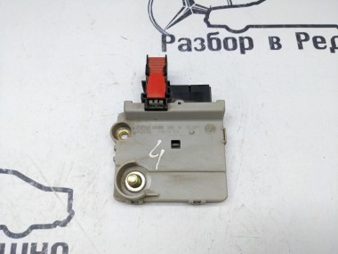 Блок предохранителей MERCEDES-BENZ S-класс W220 рестайлинг (2002 - 2005) — Разборка Мерседес