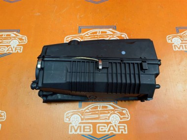 Корпус воздушного фильтра MERCEDES-BENZ C-класс W203/S203/CL203 (2000 - 2004) — Разборка Мерседес