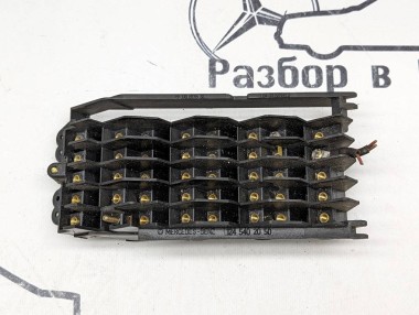 Блок предохранителей MERCEDES-BENZ W124 W124/S124/C124/A124 (1984 - 1993) — Разборка Мерседес