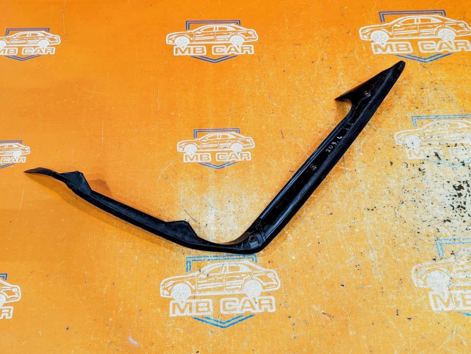 Водосток MERCEDES-BENZ C-класс W203/S203/CL203 (2000 - 2004) фото 1 — Разборка Мерседес